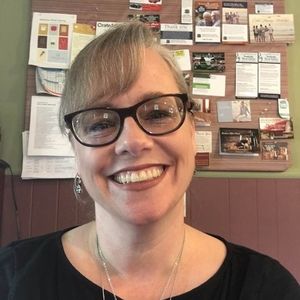 Meet your Posher, Lisa